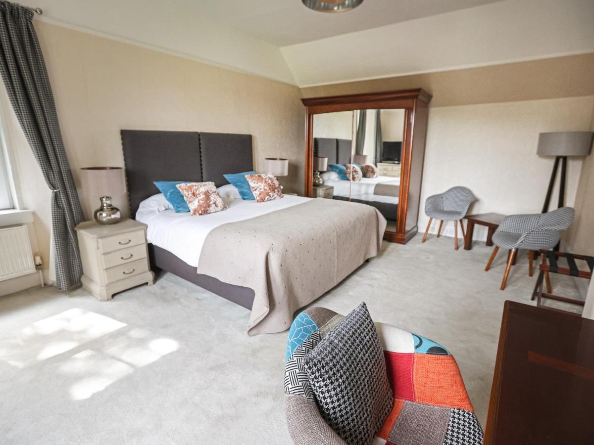 Roseburn Villa Питлохри Екстериор снимка