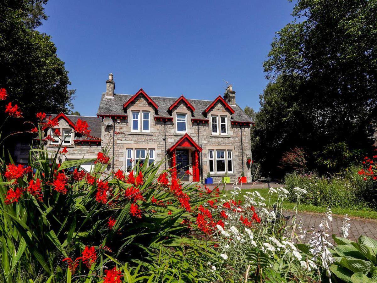 Roseburn Villa Питлохри Екстериор снимка